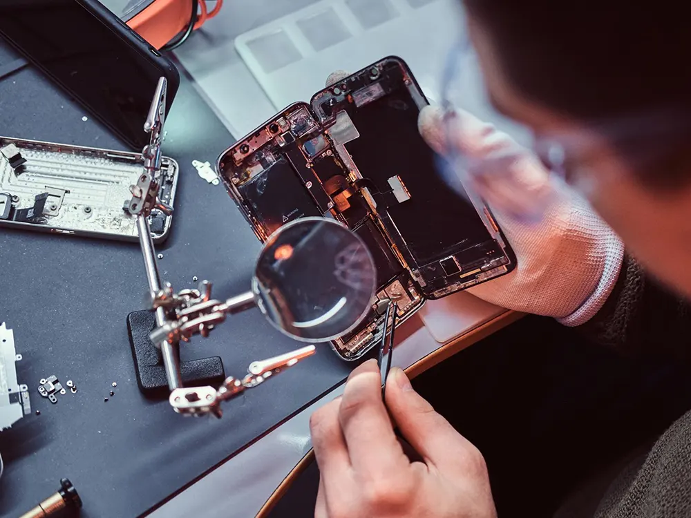 Sustainable Tech Choices How Refurbished Devices Combat E-Waste